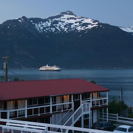 Captain'S Choice Motel Haines 客房 照片