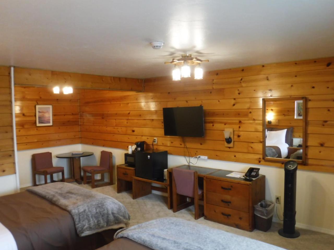 Captain'S Choice Motel Haines 客房 照片